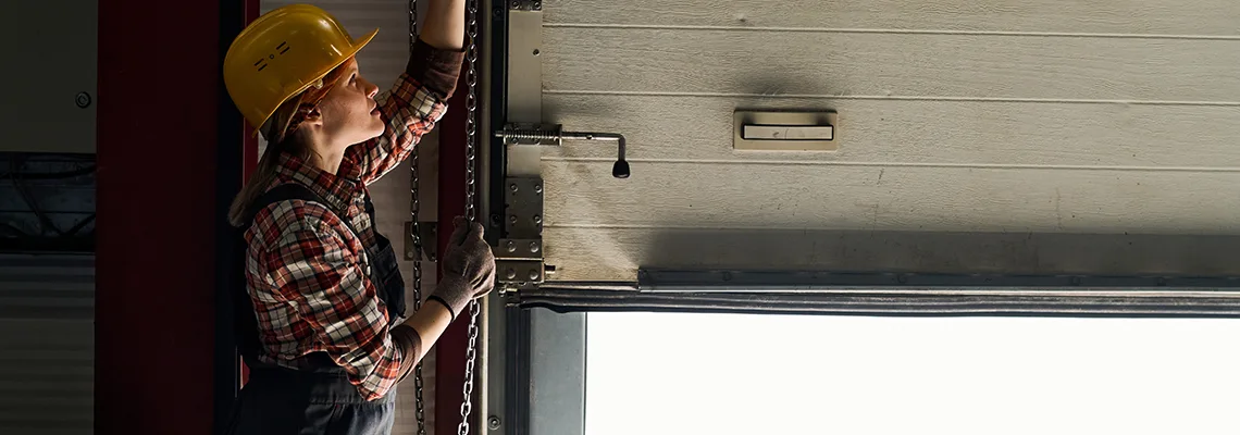 Overhead Garage Door Technician in Guelph, ON